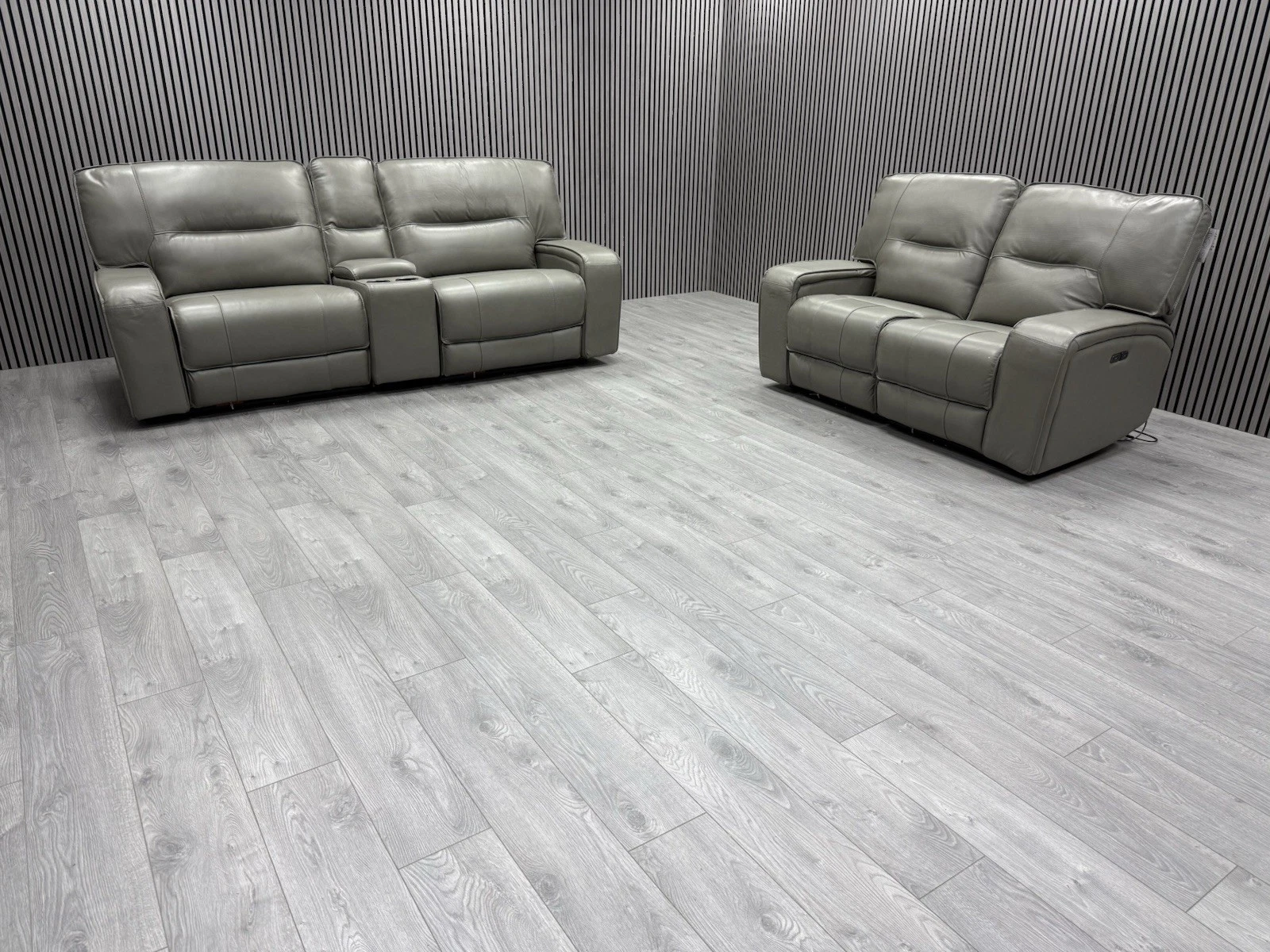 Sofa sale UK 2025 edition with discounts on popular models Sofa sale UK 2025 edition with discounts on popular models