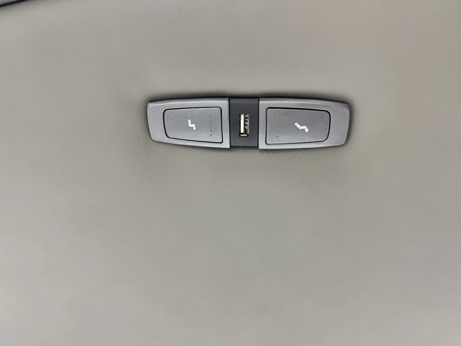 Edinburgh sofa showroom sale with recliner and corner options Edinburgh sofa showroom sale with recliner and corner options