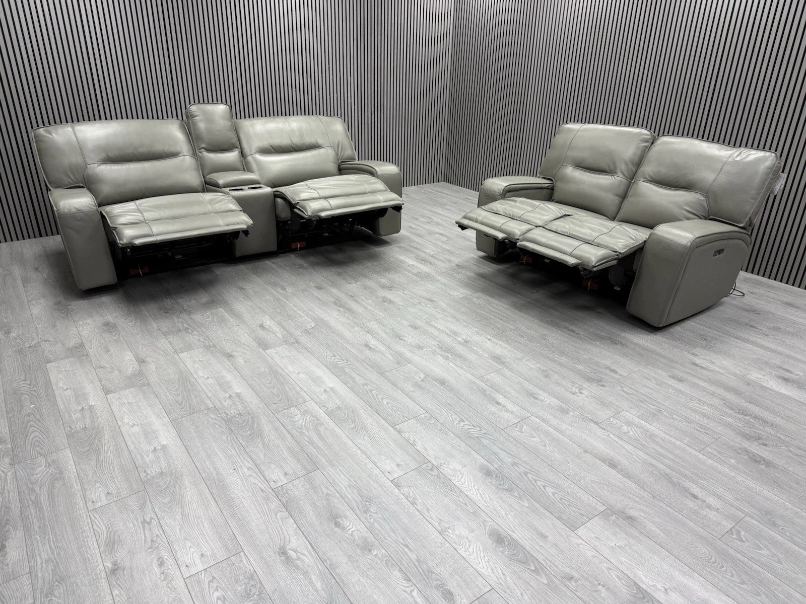 Corner and 3+2 sofa bundles in sofa sale Edinburgh Corner and 3+2 sofa bundles in sofa sale Edinburgh