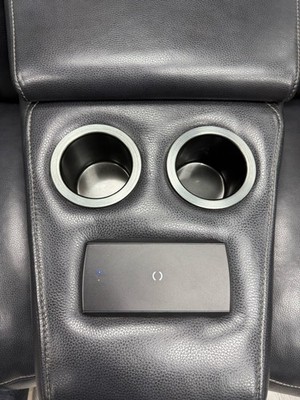 DFS CINEMA SOFA IN GREY LEATHER ELECTRIC RECLINER HEADREST CUP HOLDER WIRELESS