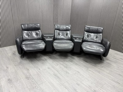 DFS CINEMA SOFA IN GREY LEATHER ELECTRIC RECLINER HEADREST CUP HOLDER WIRELESS
