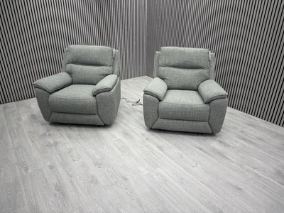 2 x SCS PEYTON ONE SEATER CHAIR ELECTRIC RECLINER USB FABRIC RRP £1999.99
